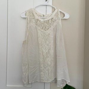G/F Large White Lace Blouse Tank